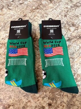 Men's Green World Cup USA 2026 Socks 2 Pairs